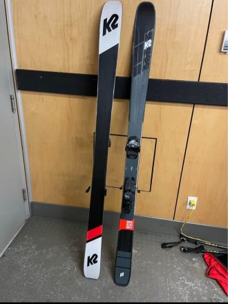 Alpine Skis